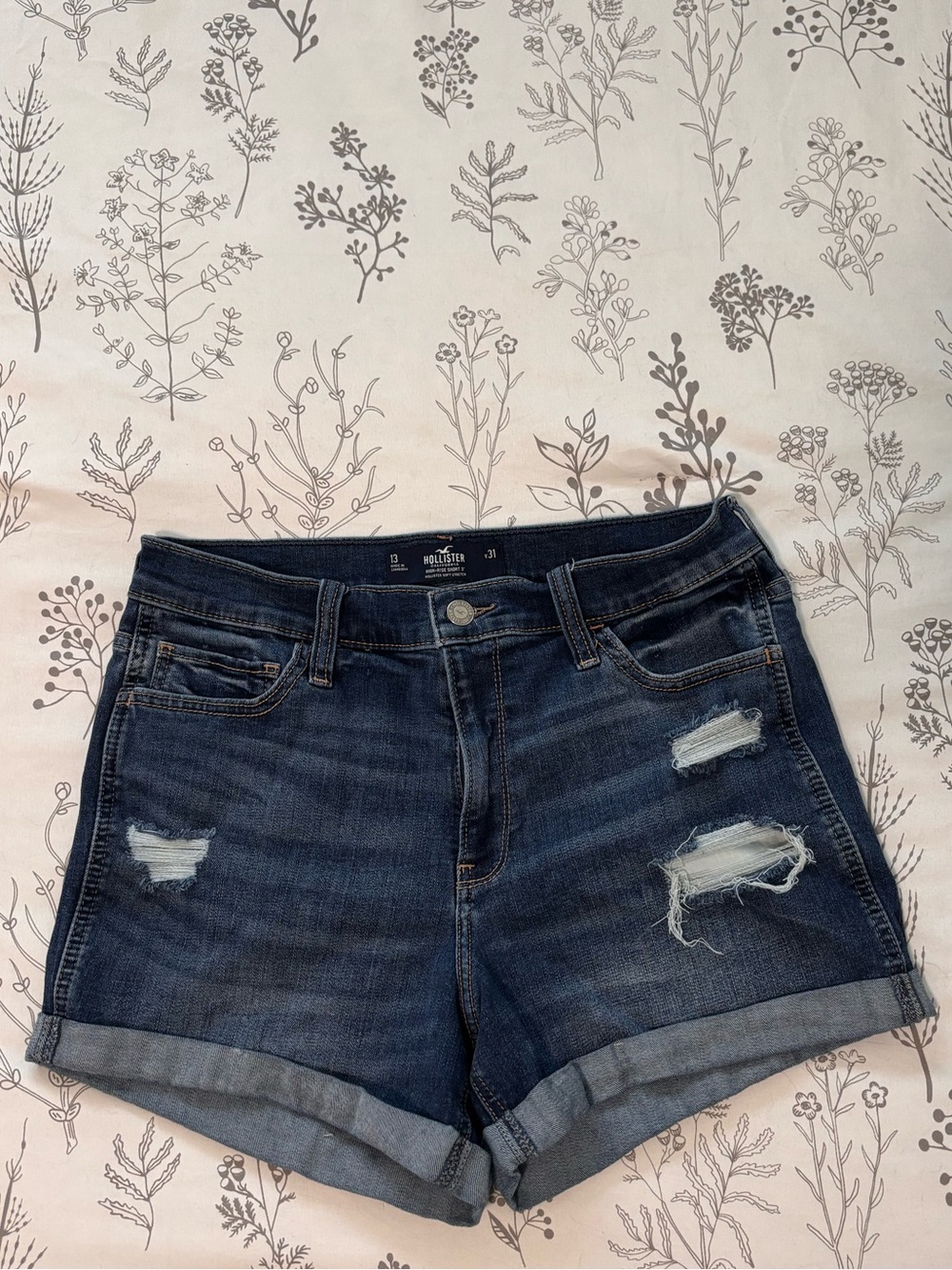 Hollister Jean shorts